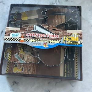 NWT construction themed cookie cutters
